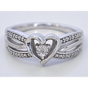 Vintage 925 Silver Heart Ring Cubic Zirconia Promise Delicate Feminine CZ